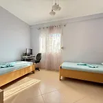 Spectacular Seaview Διαμέρισμα *