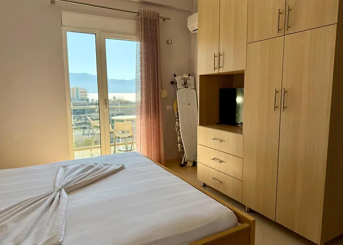 Spectacular Seaview Διαμέρισμα *